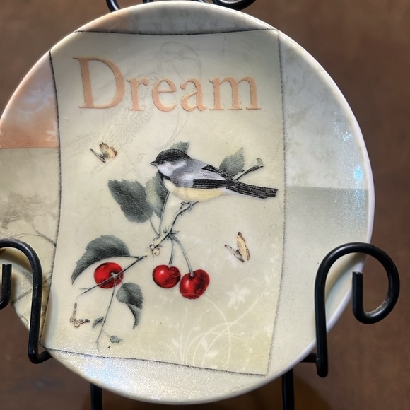 Bird Plates & Wall Rack - Picture 2 of 5